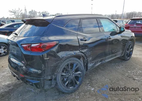 2021 Chevrolet Blazer Rs from USA, damaged, VIN 3GNKBERS1MS547000